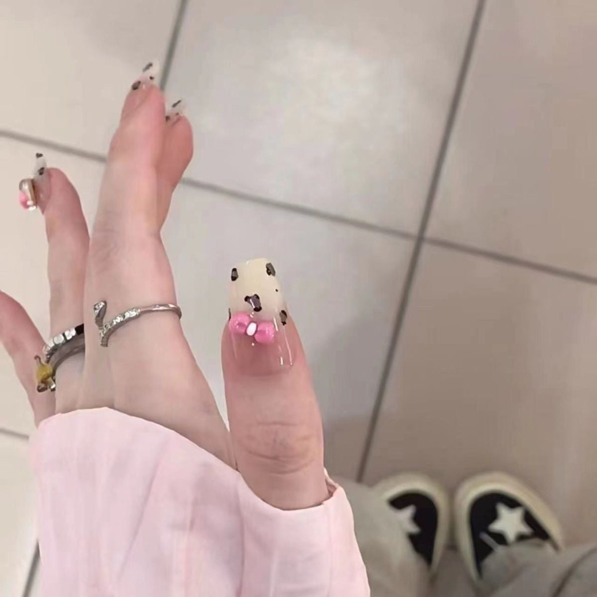 Hello kitty nails